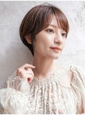 大人可愛い20代30代40代黒髪前下がりひし形小顔ボブ丸みショート