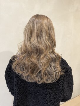 ラーム 宇部高校前店(rame) 髪質改善、ブリーチカラー、レイヤースタイル