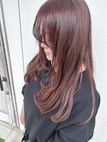 バビー(BAVI) 艶感のあるワインレッドカラー