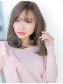 グレージュ×透明感☆ミディスタイル