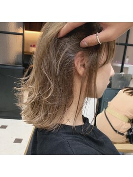 ブリンク(blink) 〈blink〉ミルクティーベージュ