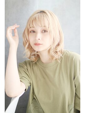 シュシュット(chouchoute) 吉祥寺/大人かわいいマッシュショートボブカーキグレージュ/061