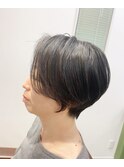 骨格に合わせたショートヘア　グラデーションボブ