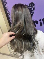 アンリップ ジー(salon unripＧ)&nbsp;h.i グレージュ