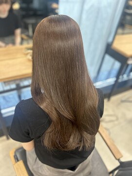 アリュウル 表参道(ALLURE) ブラウンベージュ◎矢口