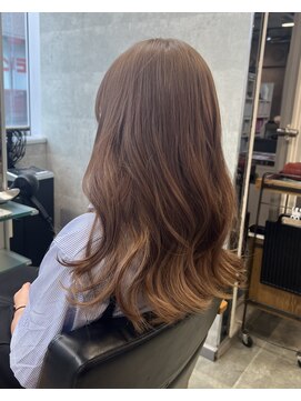 キャラ シャローネ 池袋(Chara Chalone) ミルクベージュ/秋冬カラー/資生堂アルティスト【れいな】