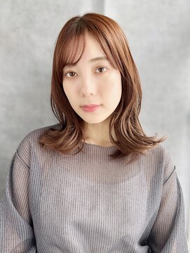 ローブ(L'Aube) 透け感バング×くびれカールの韓国エギョモリ