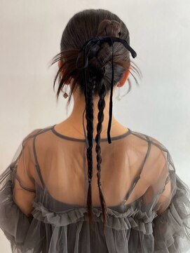 ジゼル 博多筑紫口店(GiseL) 編みおろしツイン 編み込み ツインテール 結婚式 20代30代