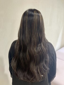 ルプラ トリコ(le-pla trico) たっぷりハイライトカラー