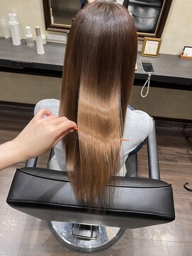 ジェシカ(Jessica) 縮毛矯正/ブリーチ履歴有り/艶髪/美髪/髪質改善/ハイダメージ