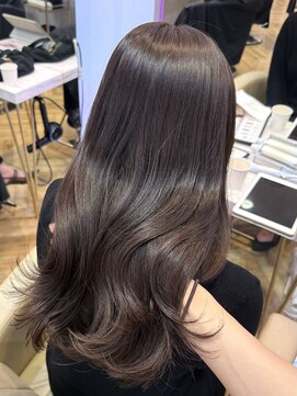 ロンド フィーユ(Lond fille) 暗めカラー/韓国風巻き/レイヤーカット/髪質改善/縮毛矯正/銀座