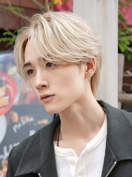 オーシャントーキョーウエスト 心斎橋 (OCEAN TOKYO WEST) ハイトーンニュアンスパーマシースルーセンターパートウルフ