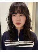 くしゃっと癖毛みたいなcurly hair