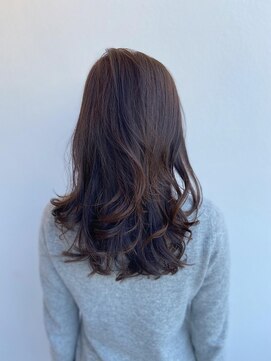 パライソ 竜美丘店(PARAISO) 透明感のある毛先がゆらめくナチュラルロング