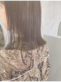 デュオ(DUO) ぱつんとラインのでるボブ