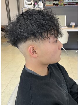 ロンドガルマン 名古屋(Lond GULLMAN) Ryu指名フェード風ハイウェイトツイストダウンバング