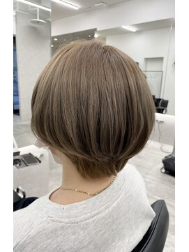 カンゴールサロン 富山セントラル(KANGOL SALON) ショート×ハイトーンカラー