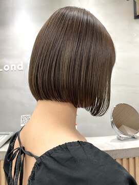 ロンドプロフィール 浦和(Lond profil) ミニボブ　オリーブグレージュ