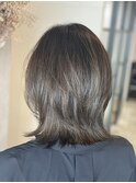 髪質改善レイヤーカット×グレーアッシュ