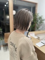 シー(See.) ハイトーングレージュ