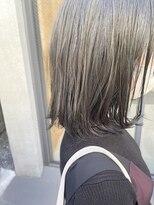 オアシス 表参道(OASIS) ブリーチなしグレージュカーキシルバーベージュミルクティー