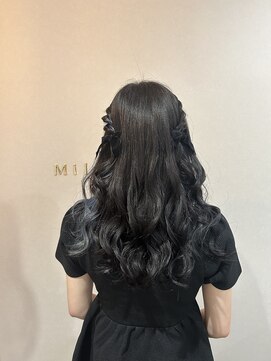 ミラ(Mila) 推し活ヘアメ*ふんわりハーフツイン