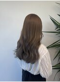 レイヤーカット×ヘーゼルベージュ