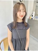 大人可愛い透明感ブリーチなしグレージュ切りっぱなしボブミディ