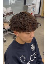 リップス 吉祥寺アネックス店(LIPPS)&nbsp;波巻きパーマ ブラウンカラー 刈り上げマッシュ