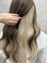 リミットバイアフィナー 大宮店(limit by Afinar)&nbsp;ホワイトブロンドインナーカラー