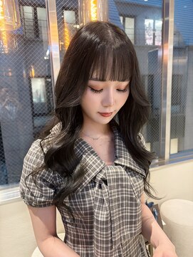 リリー(Lilley) 【稲永麻衣】コリエク+羽エクステ+ロングヘア+韓国ヘア