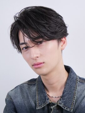 オーシャントーキョー 原宿(OCEAN TOKYO) ニュアンスパーマセンターパート/黒髪