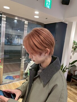 淡ピンクベージュカラーショート