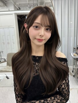 キティー サカエ(kiti SAKAE) ベージュ/レイヤーカット/ハッシュカット/栄