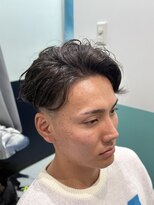 リバティシェアバーバー 銀座(LIBERTY SHARE BARBER) シャドウフェザーパーマ