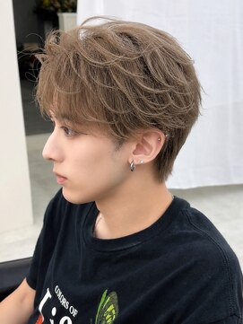 ゴールド 京都 三条(GOALD) シャドウパーマスパイラルツイスト刈り上げ