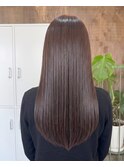 艶カラーで叶える上品ロング美髪ストレート髪質改善艶髪艶感
