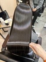 シンカ(shinka)&nbsp;柔らかい質感の縮毛矯正