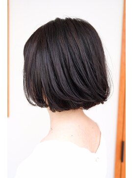 ヘアーラボ ハチ(HAIR LABO HACHI) ブルージュボブ