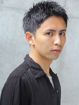 アメリア(ameria) くせ毛、多毛でも決まる！ツーブロックベリーショート 表参道