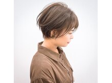 ヘアスペース リズム グリーン(Hair space Rizm green)