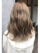 ミア 立川駅(MIA) ハイライト×ベージュカラー