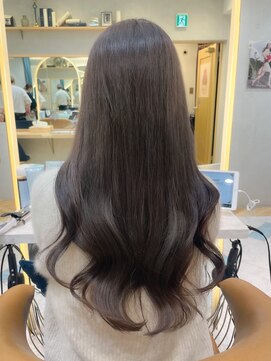 ロンドプランタン 恵比寿(Lond Printemps) 簡単巻き髪ロングヘアの後ろ姿美人のロングヘアの似合わせカット