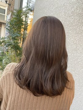 マイン(MINe) ツヤ髪×ブラウンベージュ