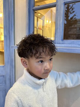 エイミーバイアフロート(amie by afloat) 【伊藤指名限定】スパイラルパーマ