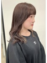 ソソ(soso)&nbsp;【soso 伊勢田】イヤリングカラー×ベージュ【横浜/ブリーチ】