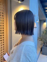 オーラメロウ(orlla melleau)&nbsp;透明感カラーと切りっぱなし