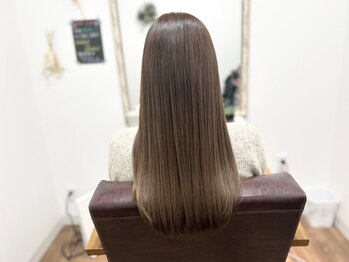 ホットリップ(Hot Lip)の写真/大人女性から人気を集める本格派サロン！一人一人に合った上品でナチュラルな大人スタイルをご提案☆