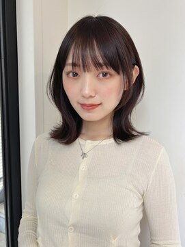 ローネス(LONESS) くびれヘア ミディアムレイヤー レイヤーカット