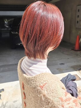 マルム(mulum) ショートウルフ的ピンクベージュ